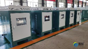 在節(jié)能性和后期維護(hù)、使用壽命電磁取暖爐更勝一籌