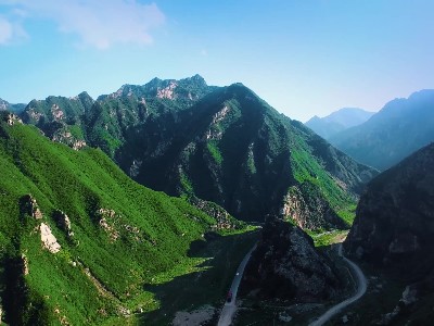 電磁鍋爐高效加熱，穩(wěn)定輸出，操作簡(jiǎn)便的能源新選擇